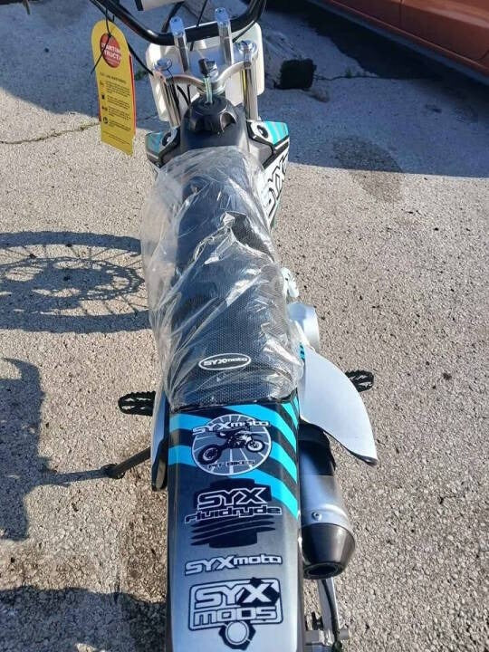 2025 Icebear Syx Moto
